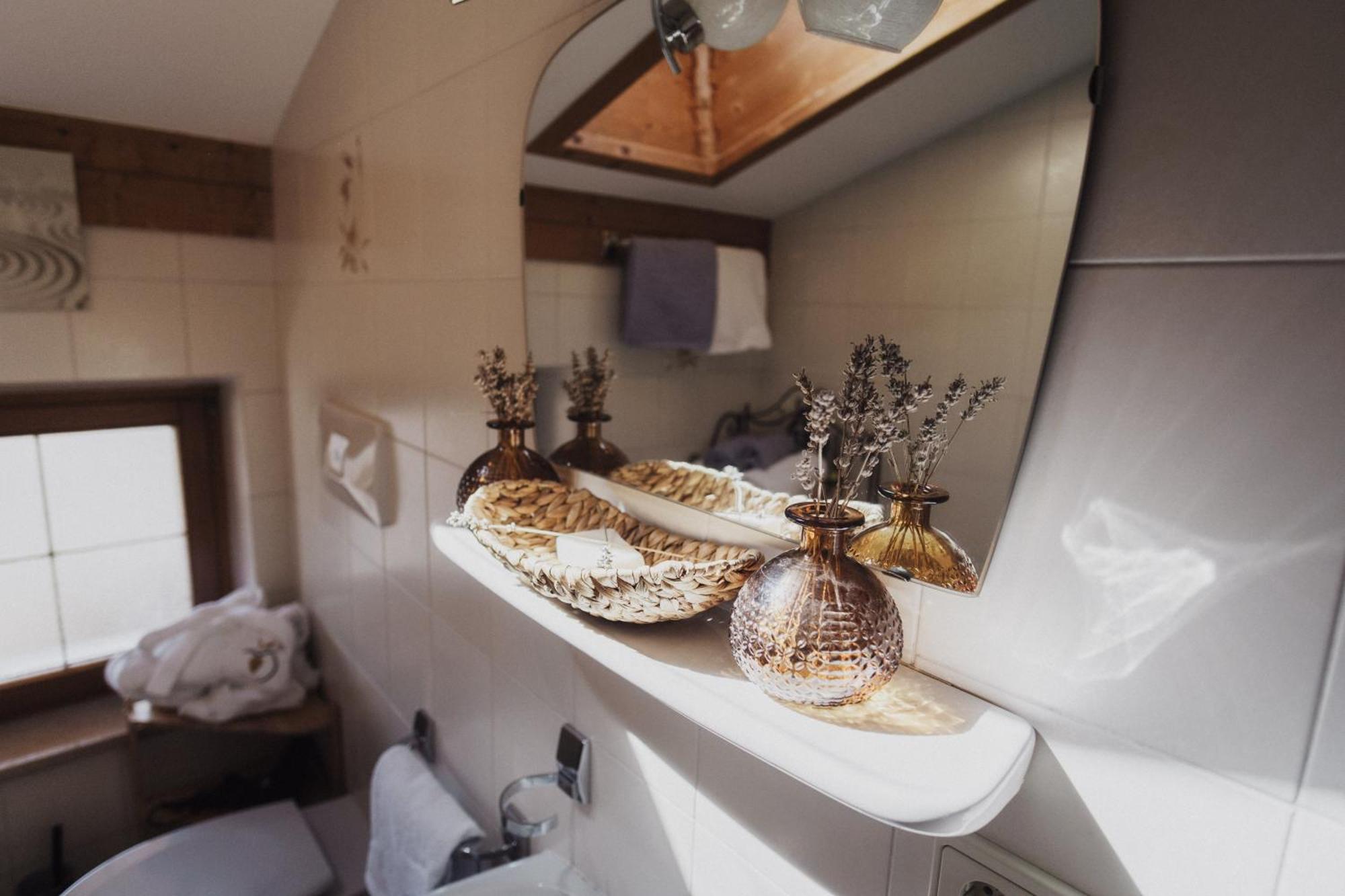 Toellhof Studio Stube Брессаноне Экстерьер фото